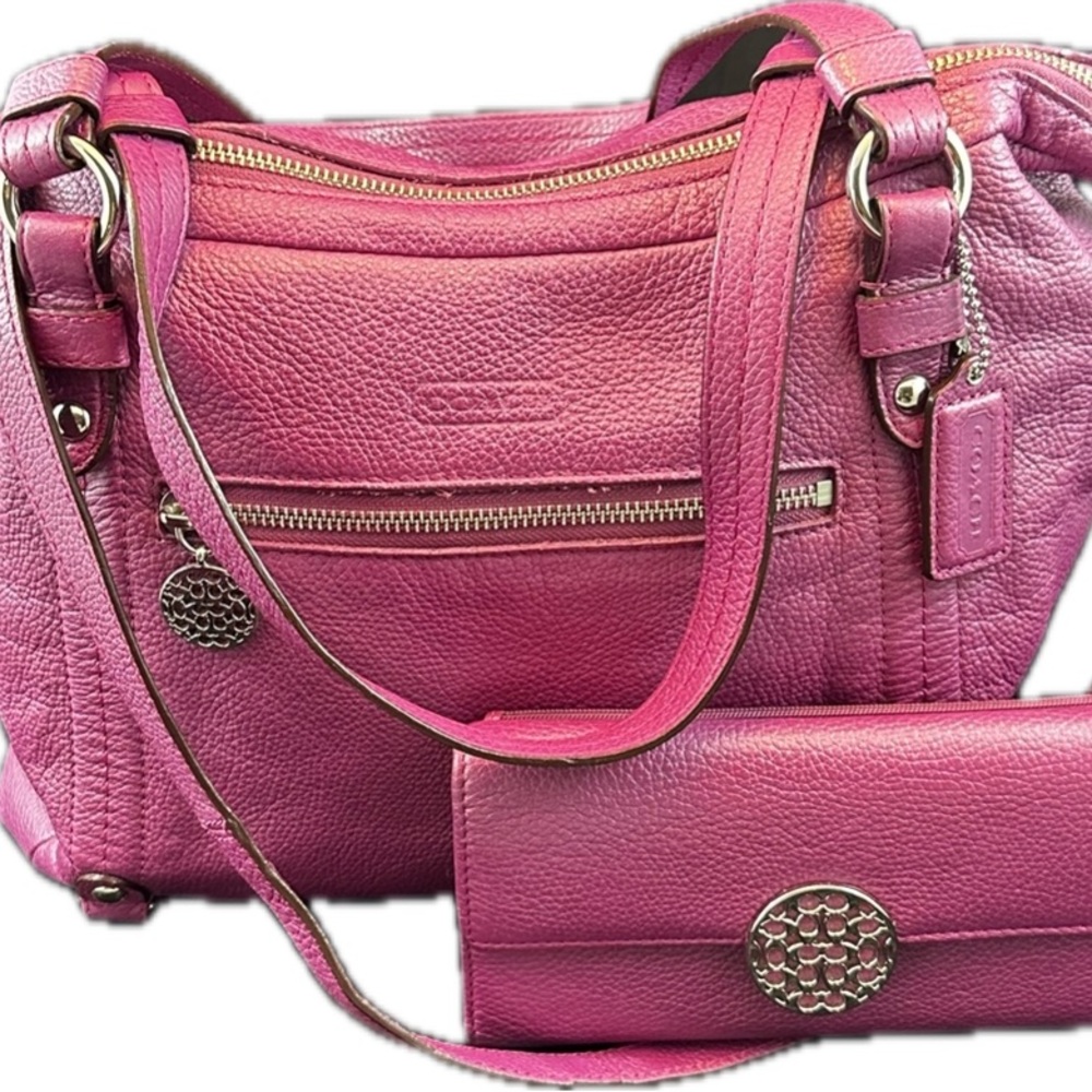 Coach F17566 Leather Alexandra Convertible Pebble Leather Tote Purple